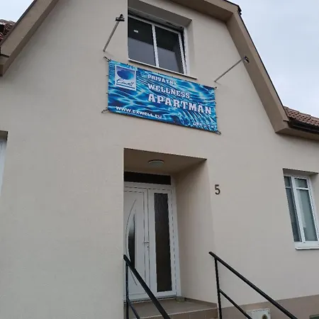 S Privatnym Wellnessom Exwell Appartement Trenčín