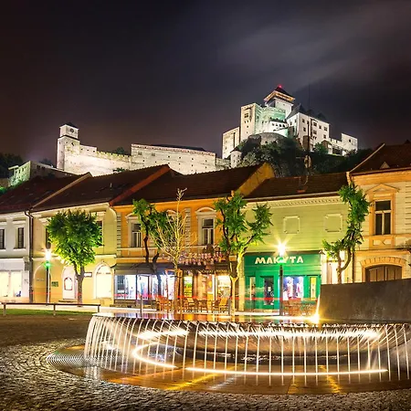 S Privatnym Wellnessom Exwell Apartment Trencin