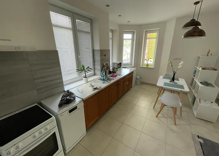 아파트 S Privatnym Wellnessom Exwell