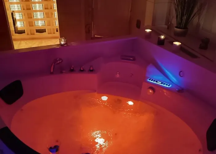 아파트 S Privatnym Wellnessom Exwell