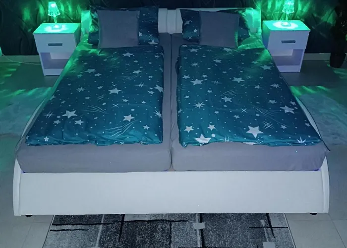 아파트 S Privatnym Wellnessom Exwell